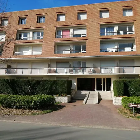 아파트 Superbe Appartement En Residence Avec Parking